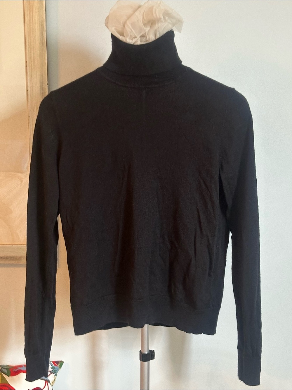 GAP Merino Turtleneck Sweater Black M Turtleneck Sweater